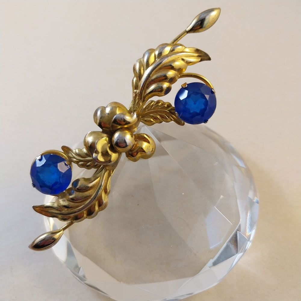 Sterling Silver and Blue Brooch - Picture 3 of 16
